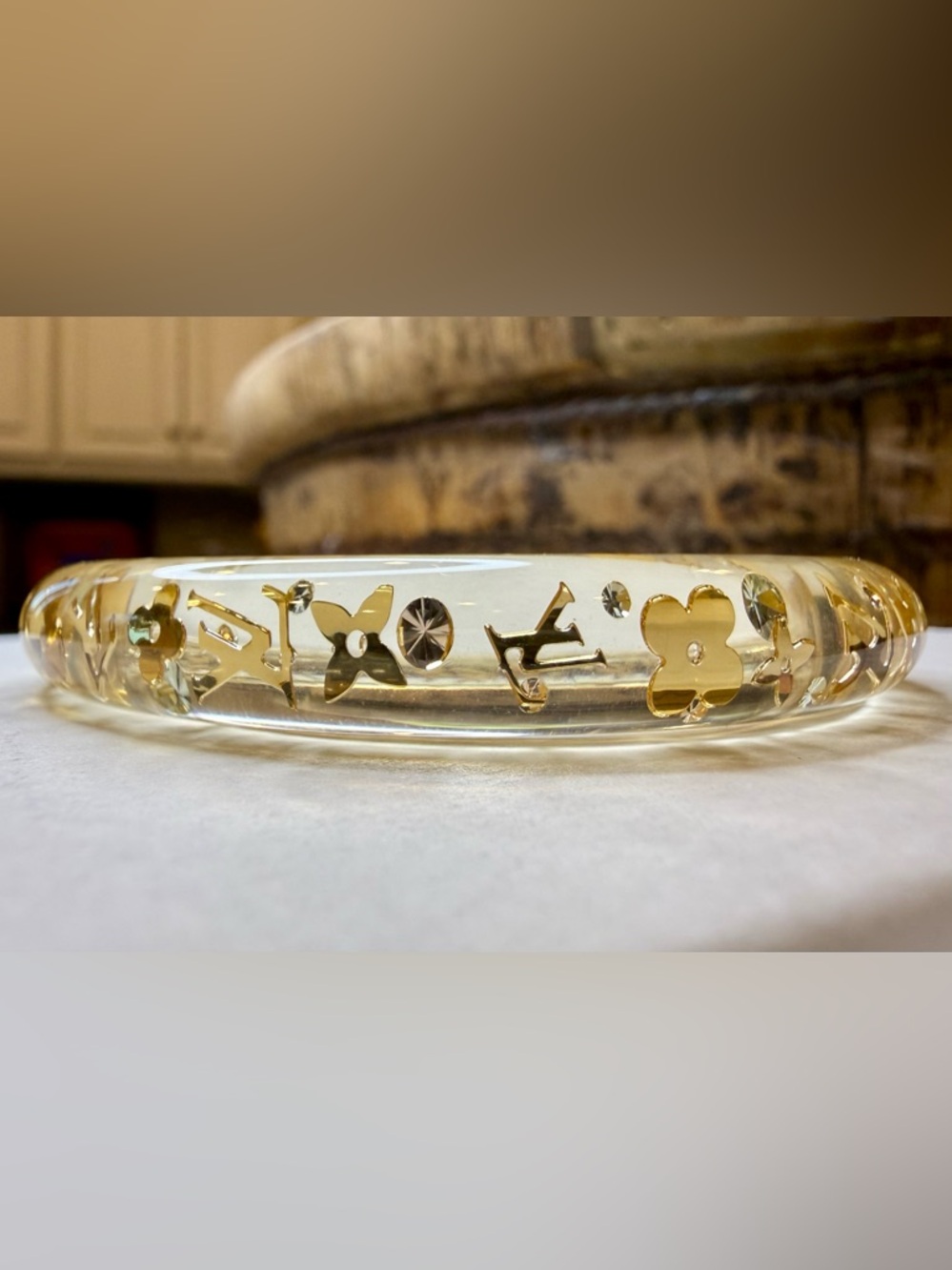 Louis Vuitton Clear Resin Inclusion Monogram Bangle Bracelet - Picture 4 of 10